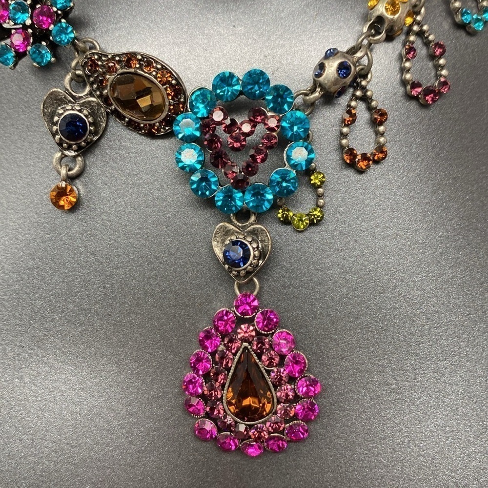 Rhinestone Necklace and Earrings - Picture 3 of 14